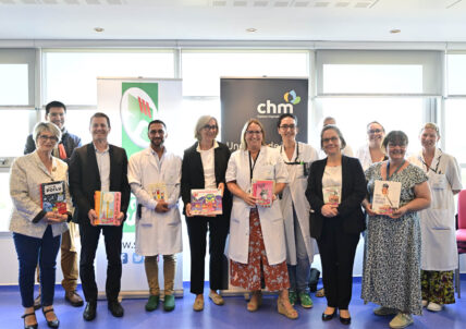 1200 livres offerts à l’hôpital
