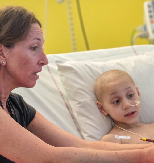 Se soigner et apprendre : quel rôle pour l’école à l’hôpital ?